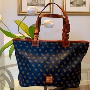 Dooney and Bourke Purse